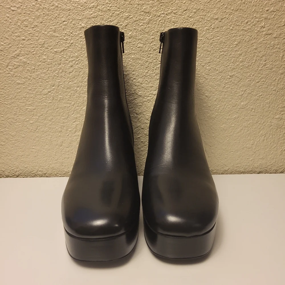 NWOB Vaneli Black Valeke Heeled Booties Size 10N